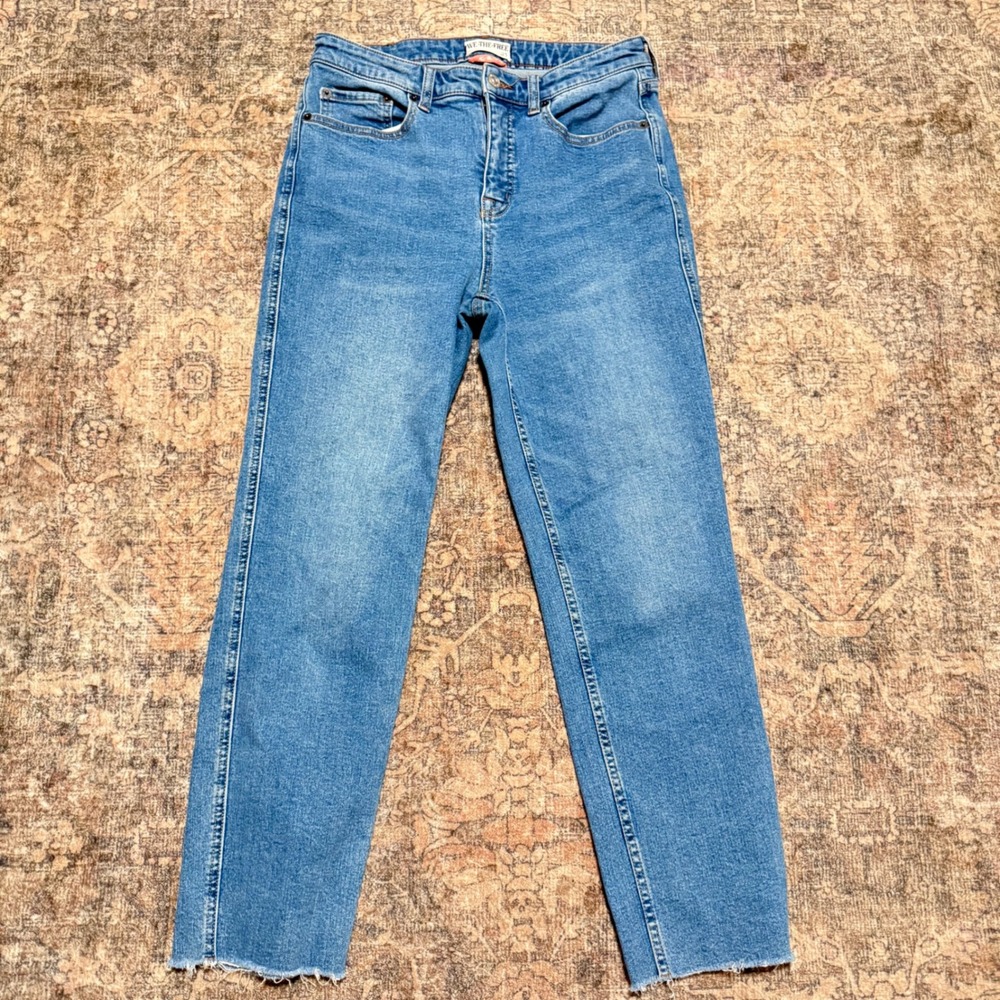We The Free Free People Curvy High Rise Vintage Straight Jeans Cropped Blue 29